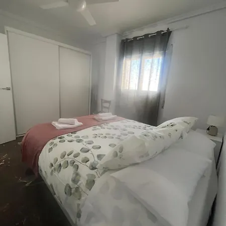 Vivienda Turistica Cronista Muro Apartment