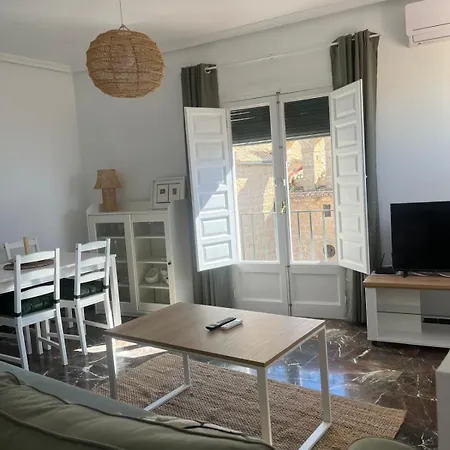 Vivienda Turistica Cronista Muro *