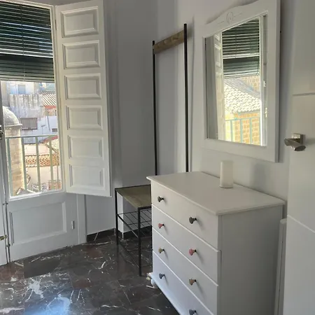 Vivienda Turistica Cronista Muro Apartment